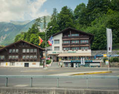 Hotel Weisses Kreuz (Brienz, Switzerland)