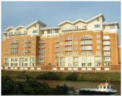 Hotel Century Wharf Serviced Apartments (Cardiff, United Kingdom)