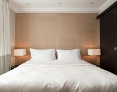 Serviced apartment Hotel 130 Queens Gate Apartments (London, United Kingdom)