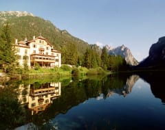 Hotel Baur Am See (Toblach, Italy)