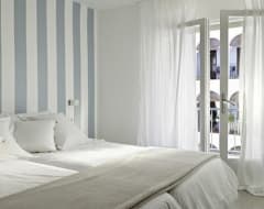 Hotel Romantic attic 31 (Sitges, Spain)