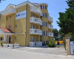 Aparthotel Zaton (Zaton-Nin, Croatia)