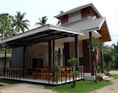 Hotel Villa Varich (Chumphon, Thailand)