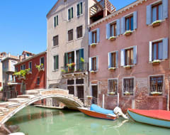 Hotel 3749 Ponte Chiodo (Venice, Italy)