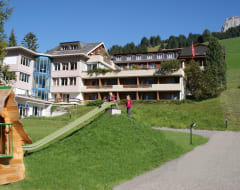 Ferien- und Familienhotel Alpina (Adelboden, Switzerland)