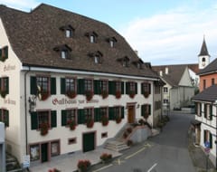 Hotel Zur Sonne (Aesch, Switzerland)