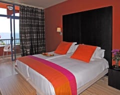 Hotel Riviera Marina (Playa Amadores, Spain)