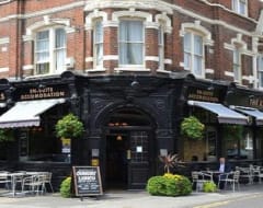 Hotel The Kings Arms (Ealing, United Kingdom)