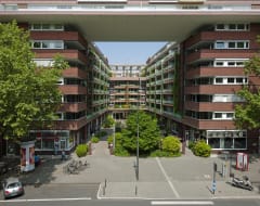 Hotel Residenz Am Dom Boardinghouse Apartments (Cologne, Germany)
