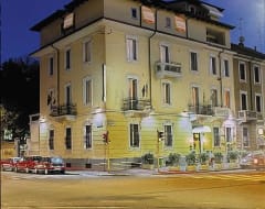 Hotel Florence (Milan, Italy)