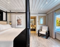 Hotel Santa Marina, A Luxury Collection Resort, Mykonos (Ornos, Greece)