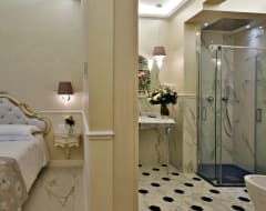 The Moon Boutique Hotel (Florence, Italy)