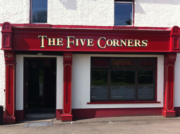 Five Corners Guest Inn