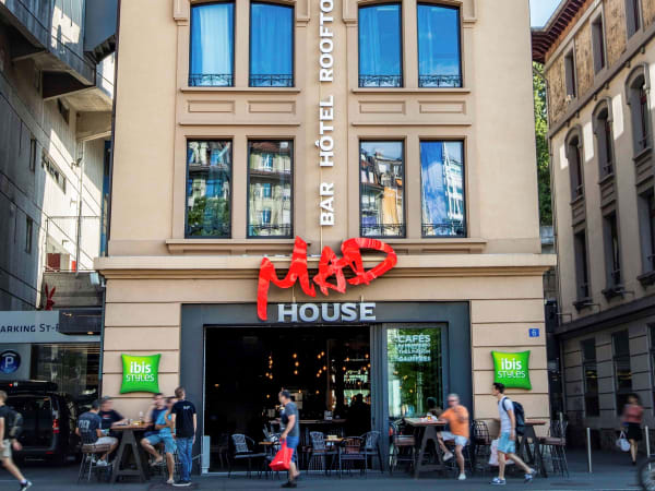 Hotel ibis Styles Lausanne Center MadHouse