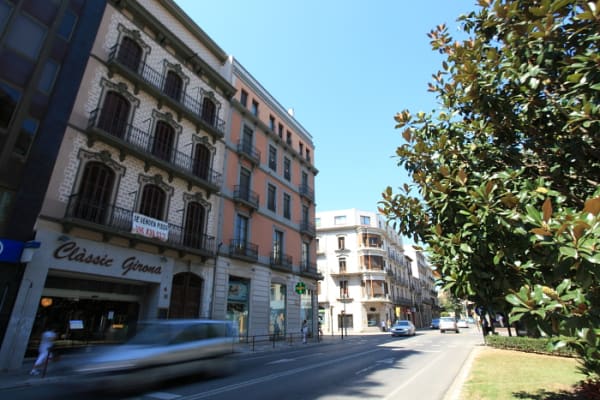 Girona Central Suites