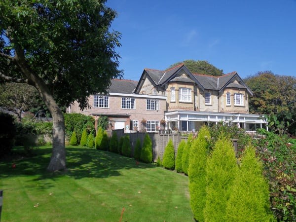 Hotel Luccombe Manor Country House