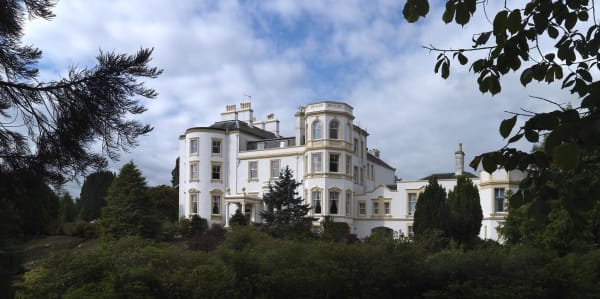 Hotel Kirroughtree House